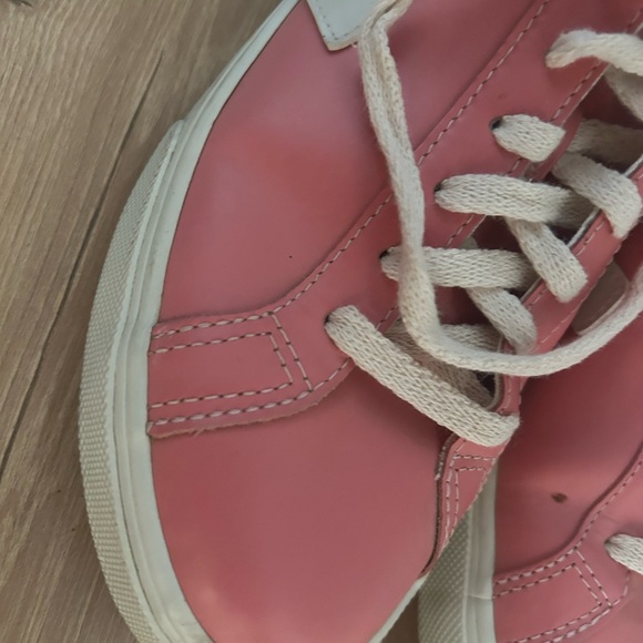 Veja Pink and White Women's Sneakers - Picture 7 of 9